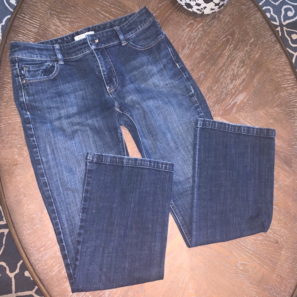 WHBM Women's 8S Blanc Flare Jeans